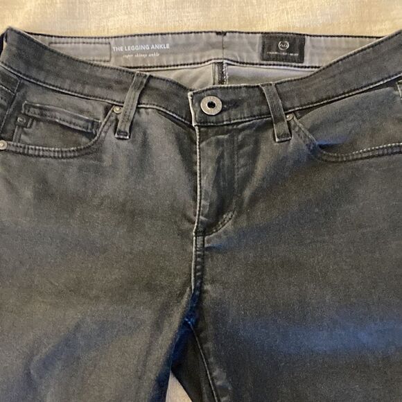 AG The Legging Super Skinny ankle Jean in Black Wash. Size 25 R. - Picture 2 of 7